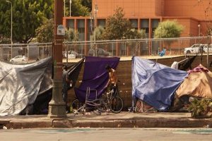 Number of homeless people in US hits record high