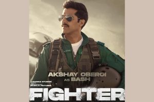 Akshay Oberoi plays weapon system operator in ‘Fighter’