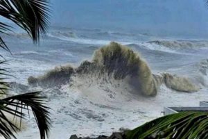 Cyclone alert issued for Andhra Pradesh, adjoining North Tamil Nadu coasts