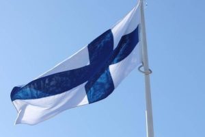 Finland temporarily reopens two border crossings with Russia