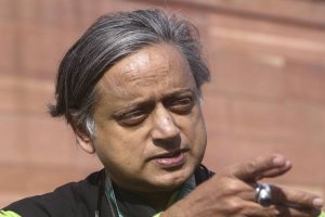 “Pity, since switching sides you have…”: Tharoor fires fresh salvo at Scindia amid flight chaos