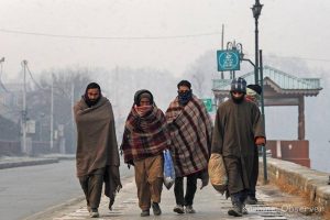 ‘Chillai Kalan’ arrives with full fury in Kashmir