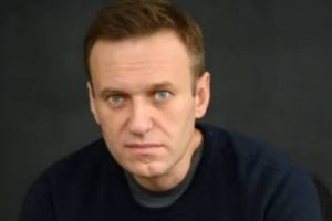 Putin’s critic Navalny’s body handed to his mother