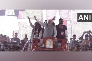 PM Modi holds roadshow in Madhya Pradesh’s Jhabua