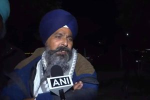 Farmer protest: Punjab CM claims breakthrough in talks but Delhi march still on