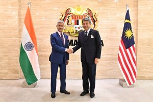 EAM Jaishankar holds ‘productive, frank discussion’ with Malaysian counterpart