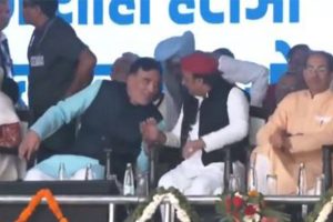 INDIA bloc leaders huddle at Ramlila Maidan in protest against Kejriwal’s arrest