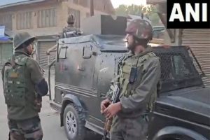 J-K: Fierce firefight underway between security forces, terrorists in Kulgam