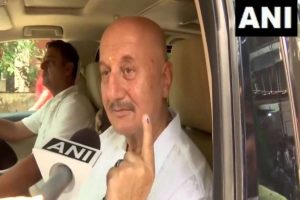 LS polls: On “festival of democracy” Anupam Kher says,” If you don’t vote, don’t complain”