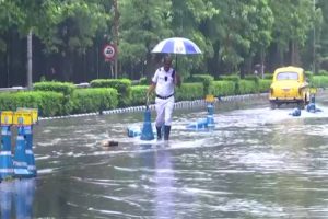 Indian Coast Guard closely monitors landfall of Cyclone Remal with disaster response team, ships, hovercraft on standby