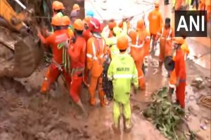 Kerala: Death toll rises to 308 in Wayanad landslides