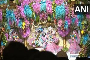 ‘Maha Arti’ will be held at midnight: Iskcon National Communications Director & VP as devotees throng to ISKCON Temple