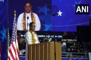 US: Hindu prayers held at stage on day 3 of the Democratic National Convention