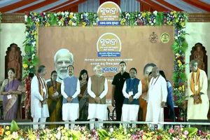 PM Modi lays foundation stone, inaugurates various development projects in Bhubaneswar