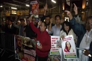 “Go back”, “Step Down” slogans against Muhammed Yunus in New York over attacks on minorities in Bangladesh