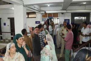 24.10 % voting till 11 am in second phase of J-K assembly polls