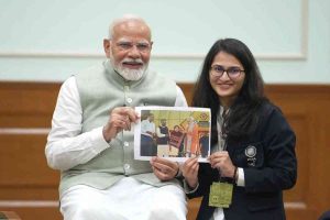 Chess Olympiad gold medalist Vantika recalls being felicitated as 9-year-old by then Gujarat CM Modi