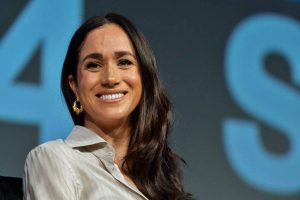 Meghan Markle supports local authors at a bookstore opening