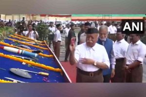 RSS Chief Mohan Bhagwat performs ‘Shastra Pooja’ at annual Vijayadashami programme in Nagpur