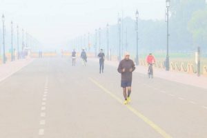 Delhi: Air quality improves from ‘severe’ to ‘very poor’, citizens complain of deteriorating health