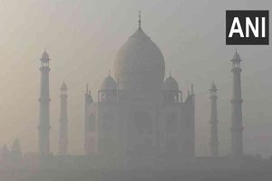 Taj Mahal ‘barely visible’ due to dense layer of fog