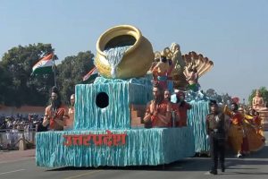 Uttar Pradesh Celebrates Spirituality and Devotion with Maha Kumbh Tableau at 76th Republic Day Parade