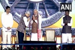 PM Modi Receives Warm Welcome at Pravasi Bharatiya Divas in Odisha