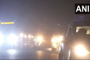 Dense fog engulfs Delhi; expected minimum temperature drops to 8 degrees Celsius