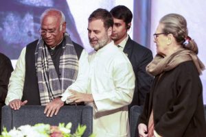 Mallikarjun Kharge, Rahul Gandhi to Lead Congress Campaign in Delhi Assembly Elections