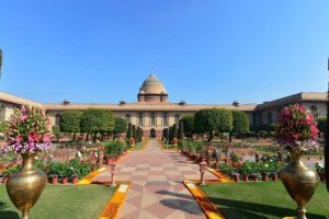 Rashtrapati Bhavan Slams Sonia Gandhi’s “Unacceptable” Remarks on President Murmu’s Speech