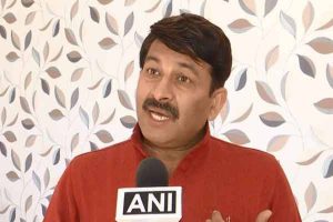 BJP MP Manoj Tiwari Criticizes Kejriwal Over Corruption and ‘Deceptive Intentions’ Following Delhi Election Loss