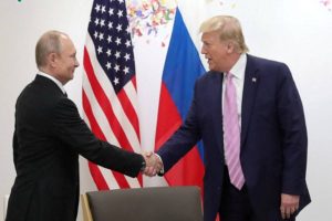 Trump and Putin Discuss Immediate Negotiations to End Ukraine Conflict