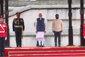 PM Modi Receives Ceremonial Welcome in Colombo as Sri Lanka Visit Begins