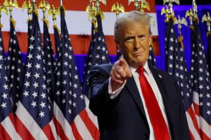 Trump Calls for End to Russia-Ukraine War, Confirms Peace Talks with Moscow