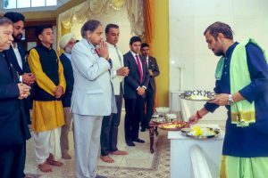 Tharoor-Led Delegation Visits Indian Cultural Centre in Panama, Showcases Unity in Diversity
