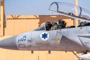 Israel Launches New Strikes on Iran After Tehran Fires Ballistic Missiles at Tel Aviv, Injures Civilians