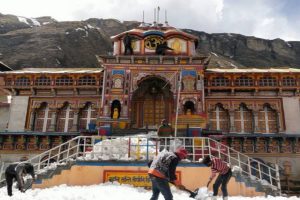 Char Dham Yatra Resumes as 24-Hour Ban Lifted After Cloudburst Tragedy