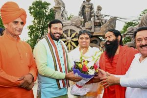 Haryana CM, Governor Join Swami Ramdev in Kurukshetra for Yoga Day; Push for Stress-Free, Drug-Free State