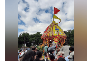 UK Devotees Celebrate Rath Yatra in Slough; Indian Deputy High Commissioner Performs Sacred Chhera Paharna Ritual