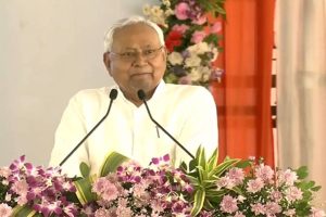 “Have You Ever Seen Such a Crowd?”: Nitish Kumar Praises PM Modi at Mega Rally in Bihar’s Siwan