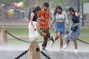 IMD Issues Heavy Rainfall Warning for Karnataka Till June 17 as Southwest Monsoon Intensifies