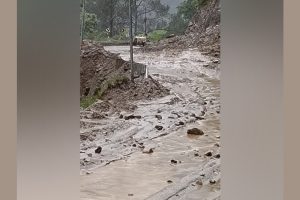 Traffic Restored on Badrinath Highway After Debris Clearance Near Nandprayag and Umatta
