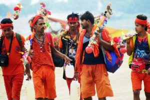 Moradabad Enforces Traffic Diversions, Heightens Security Ahead of Final Sawan Monday Kanwar Yatra Surge