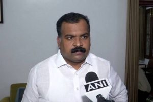 Congress Leaders Question Move to Woo PMK Founder S Ramadoss Amid Alliance Speculation in Tamil Nadu