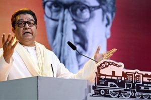 “Dubo-Dubo Ke Maarenge”: Raj Thackeray Hits Back at Nishikant Dubey Over Marathi-Hindi Language Row