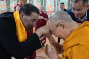 Sunny Deol expresses ‘deep honour, ‘gratitude’ after meeting Dalai Lama