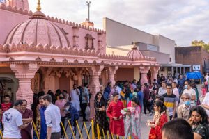 Swaminarayan Temple in Melbourne Defaced with Racist Graffiti; Hindu Community Condemns Hate Crime