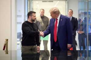 Zelenskyy Thanks Trump for Renewed U.S. Weapons Support via NATO; Calls for Continued Coordination