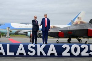 Putin Evades Ukraine Questions as Trump-Putin Summit Begins in Alaska