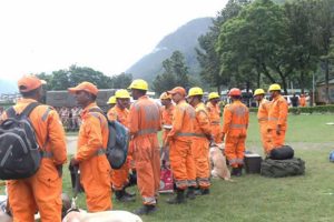 Uttarakhand Cloudburst: Massive Rescue Ops Underway in Uttarkashi; Evacuees Airlifted to Safety